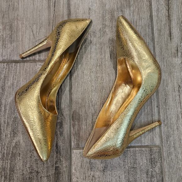 BCBGeneration Oslo Gold Heels Womens Size 9 Metallic Pointed Toe Pumps Party - Picture 2 of 10